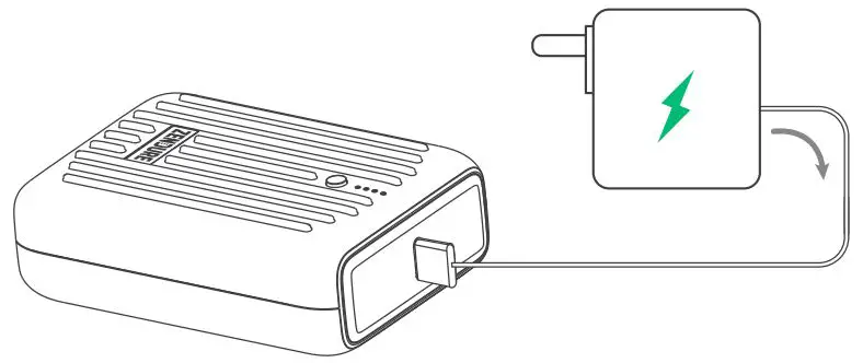 ZENDURE-850015412080-SuperMini-Lightning-External-Battery-and-Lighting-and-USB-C-Connector-FIG-4