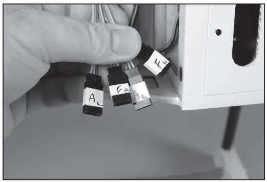 HORIZON HAN4775 Hanger 9 Ultra Stick - ailerons and fl aps