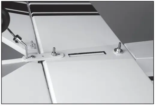 HORIZON HAN4775 Hanger 9 Ultra Stick - mounting post.