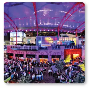 a large crowd of people