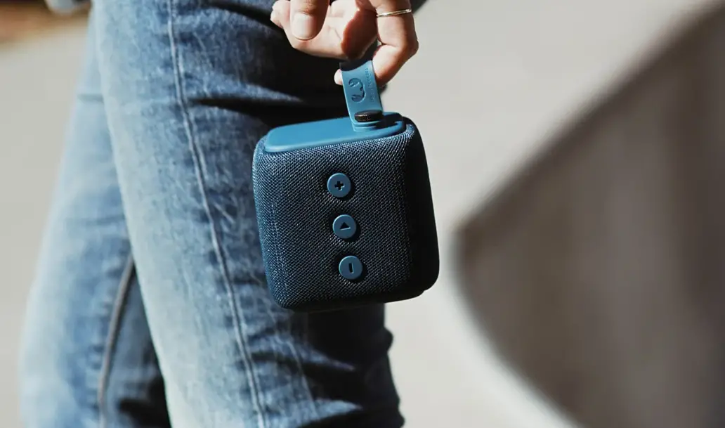 Fresh N Rebel 1rb6000sg V1 001 Rockbox Bold Bluetooth Speaker User Manual Fresh N Rebel 1rb6000sg V1 001 Rockbox Bold Bluetooth Speaker User Manual