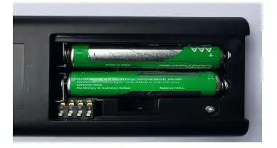 Zhongshan Hongwei Motor Manufacturing GW-TR002A AC Power Ceiling Fan Remote Control - change new DC1.5V 2pcs battery.