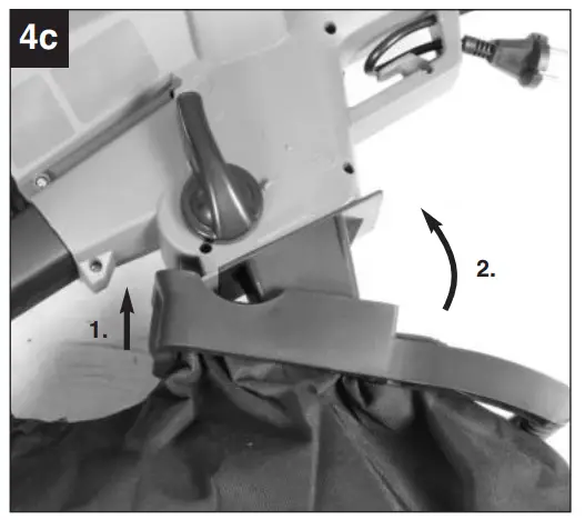 Mounting the debris bag