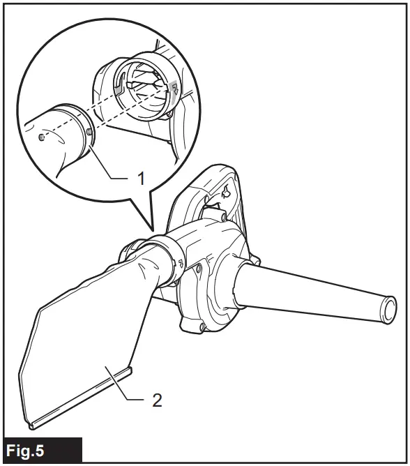 Installing or removing the dust bag