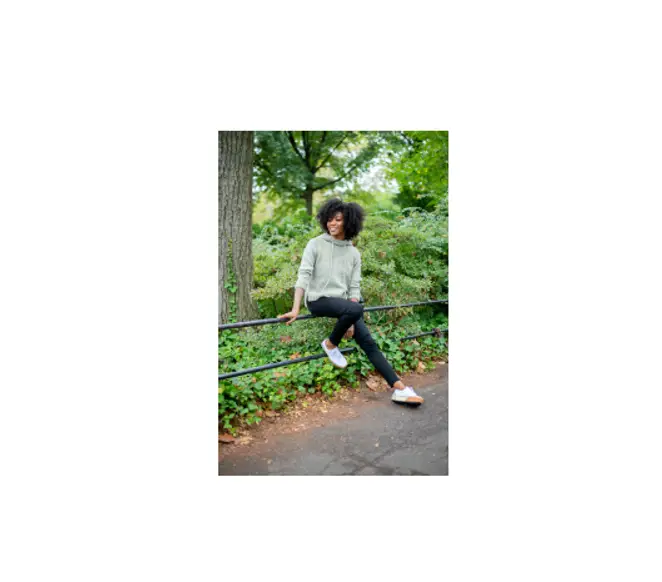 Lion Brand Wool-ease Back To Basics–knit Pullover User Manual Lion Brand Wool-ease Back To Basics–knit Pullover User Manual