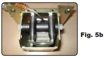 Honeywell CFLCMK Miller Cab Mount Bracke -Fig. 5