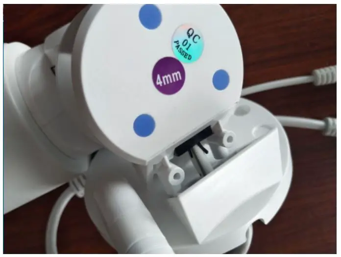 xmartO WP1324 WiFi Cameras - Loosen the base, then you can move the base to the right until it can overlap with the base connector