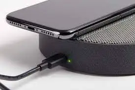 LEXONOSLODG Oslo Energy Wireless Charging Station and 5W Bluetooth Speaker image