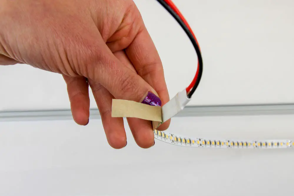 ITC TPN24KK 60012 10 HL Tory High Lunch Tape Light - Safety Instructions 1