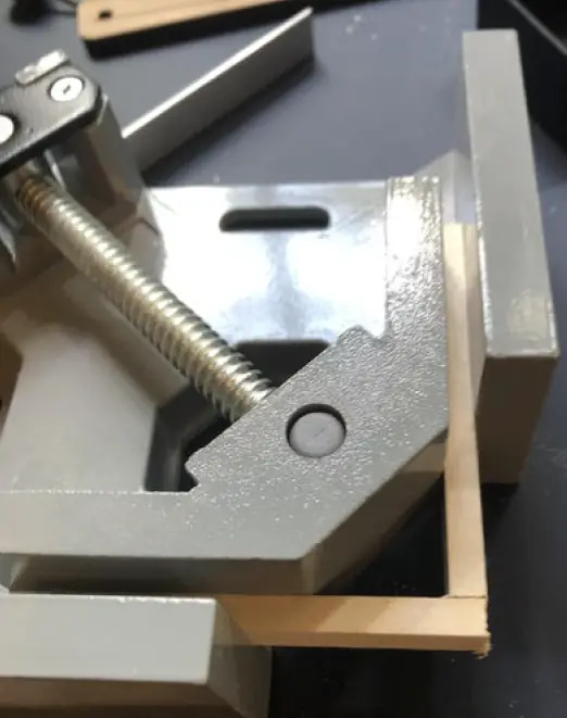 instructables Epoxy Resin Coasters by AayushIrani 5