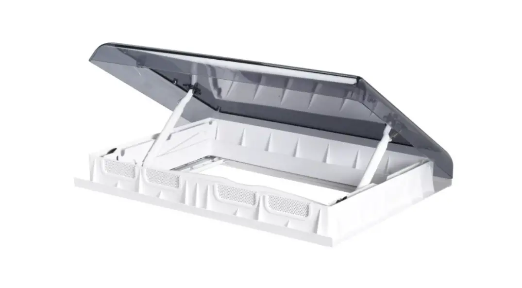 Caravans Plus Skymaxx Lx Skylight W Internal Blind, 700x500mm Instruction Manual Caravans Plus Skymaxx Lx Skylight W Internal Blind, 700x500mm Instruction Manual