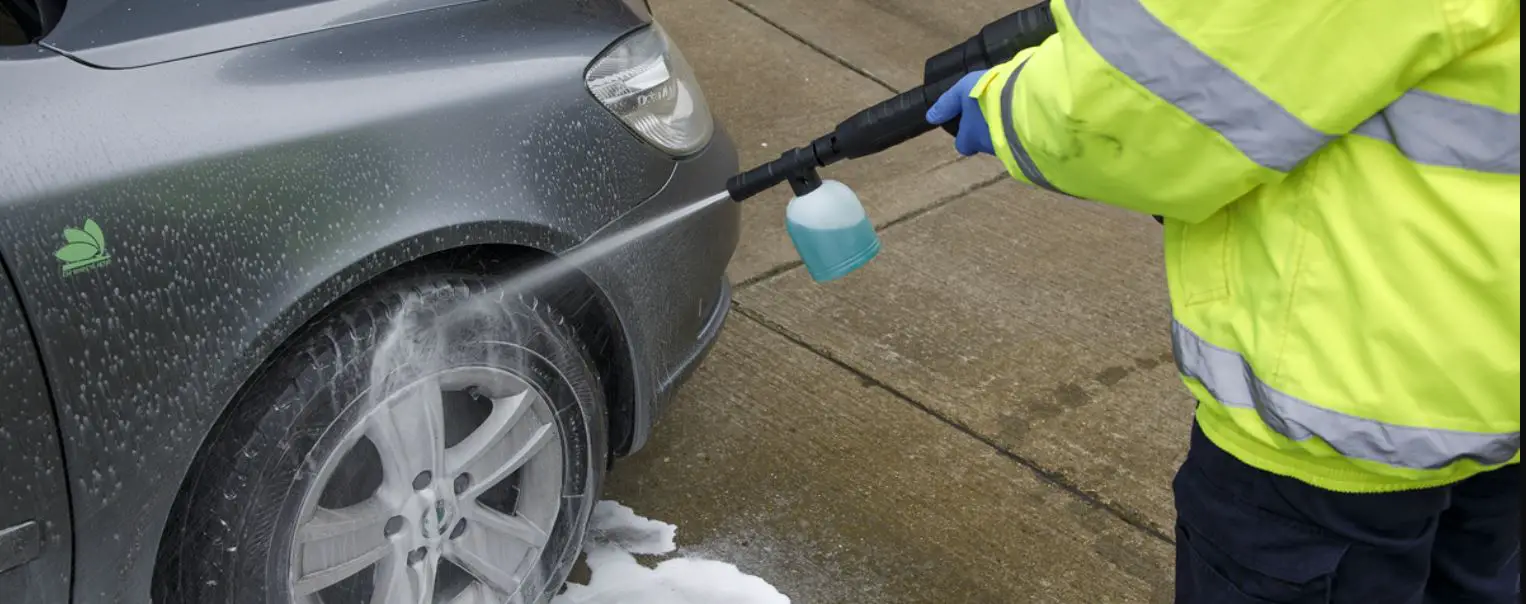 Sealey Cp20vpw 20v Cordless Pressure Washer Instruction Manual Sealey Cp20vpw 20v Cordless Pressure Washer Instruction Manual