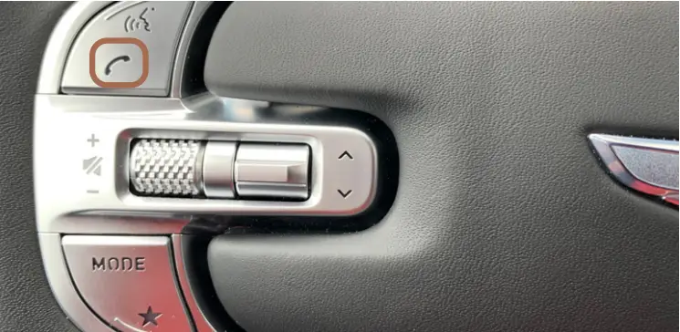 GENESIS 2022 G80 - MAKING A CALL 5