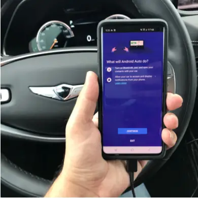 GENESIS 2022 G80 - PHONE PROJECTION 3