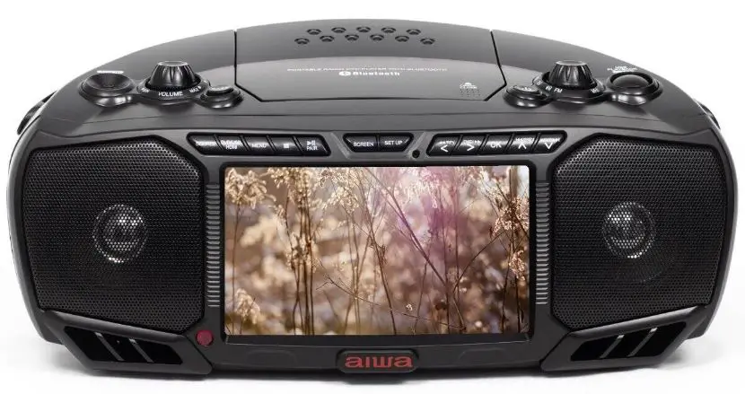 aiwa-AI7001-Portable-Media-Boombox-product