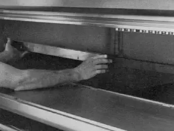 BLODGETT-1048-Double-Gas-Deck-Pizza -Oven-02