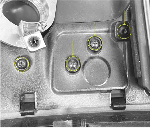 rizoma-Vespa-GTS-300-Bag-Hook-FIG-4