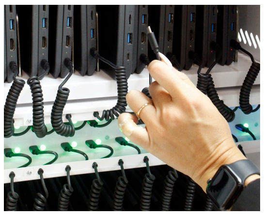 JAR SYSTEMS MC-7036-MX Elevate Max USB-C Charging Cart - Normal Operation