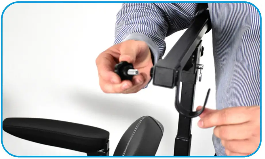 ILS S1839 Seat Walker Holder - Screw