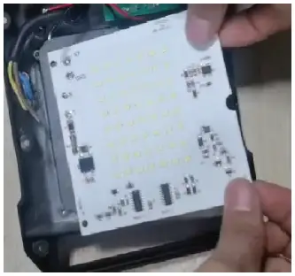 CONRAD 2638156 LED Work Light - Remove the light source