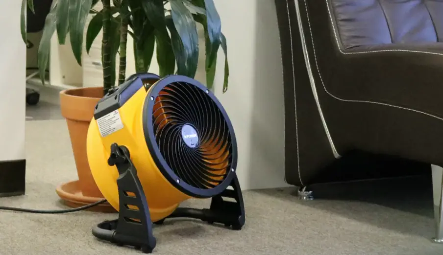 Xpower Fc-100 Multipurpose Air Circulator Owner's Manual Xpower Fc-100 Multipurpose Air Circulator Owner's Manual