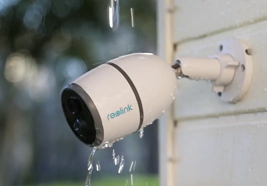reolink Go Plus 2K Outdoor 4G LTE Battery Security Camera