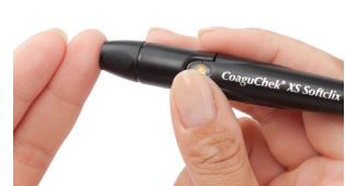 Roche-CoaguChek-XS-System-for-Patient-Self-Testing-fig-17