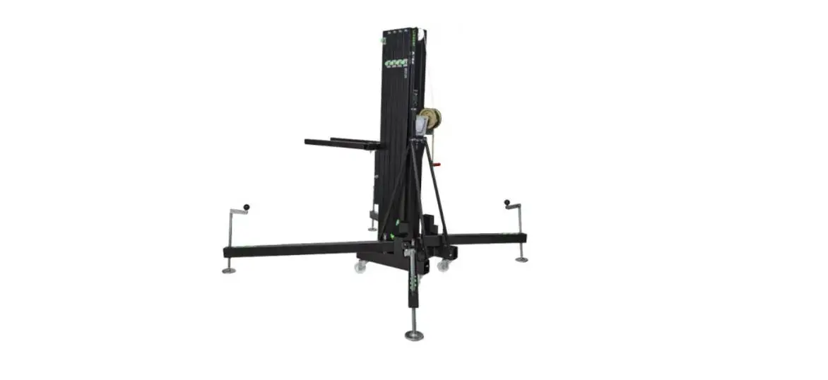 Kuzar K-52 Lifting Towers And Metallic Structures User Manual