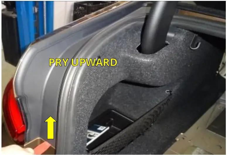 MOUNTING AREA CONTINUED