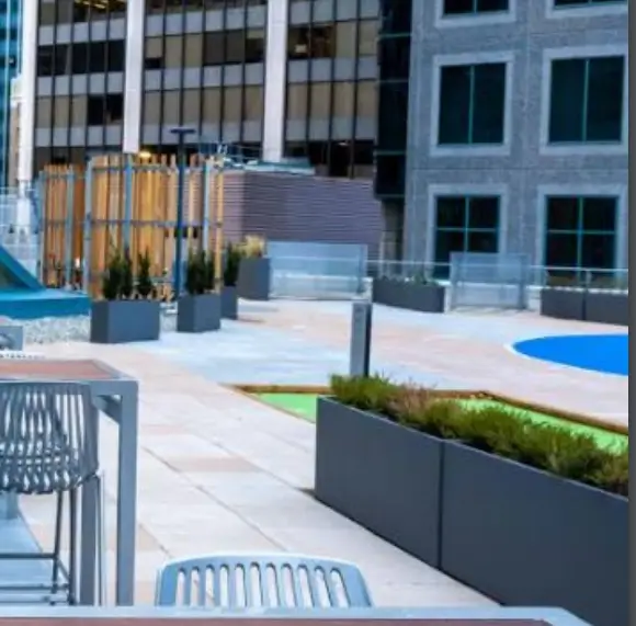 LIV NORTH CF Terrace - fig