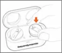 Beyerdynamic M 70 PRO - Charging the battery 1