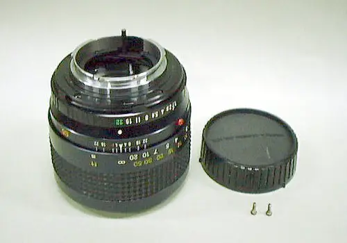 MINOLTA MC 85mm f1 7 Lens Disassembly Tutorial - Things to prepare 9