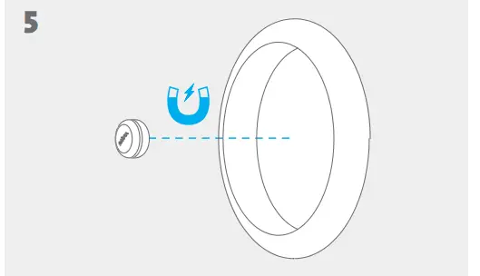 Fatboy-Oloha-Medium-LED-Battery-Light-and-Shell-FIG-6