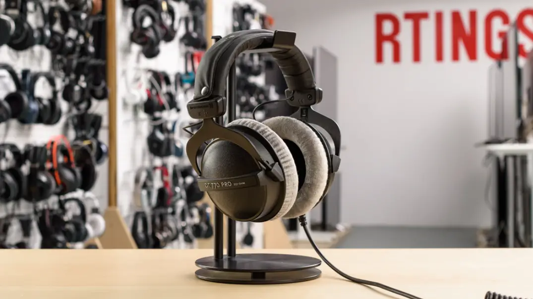 Beyerdynamic Dt 770 Pro Studio Headphone User Manual