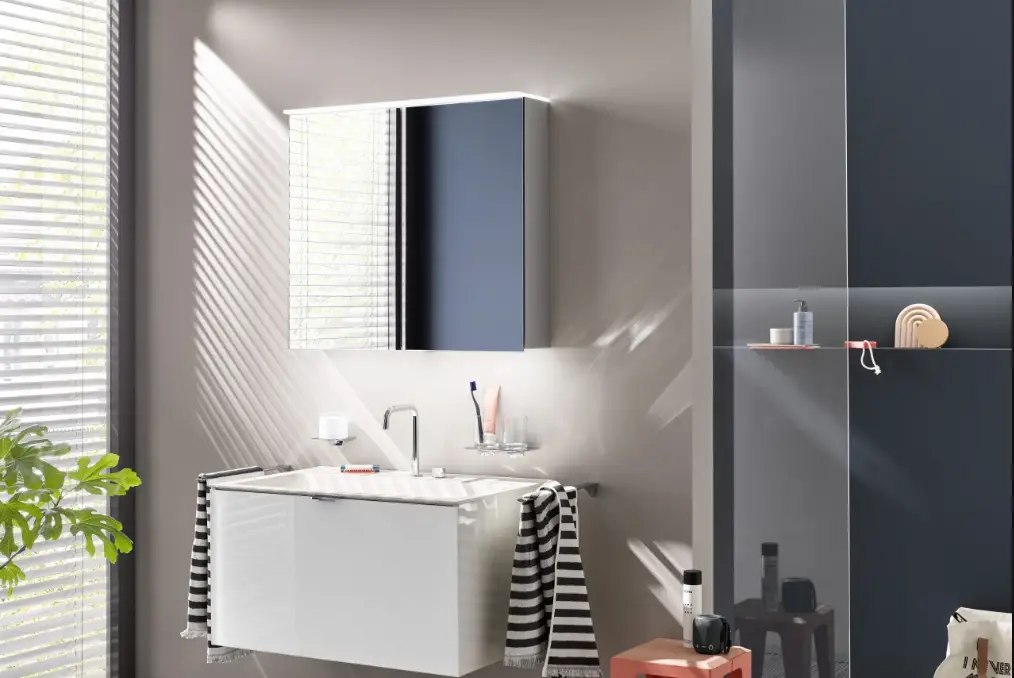 Emcopure 2 Surface Mounted Illuminated Mirror Cabinet Instruction Manual