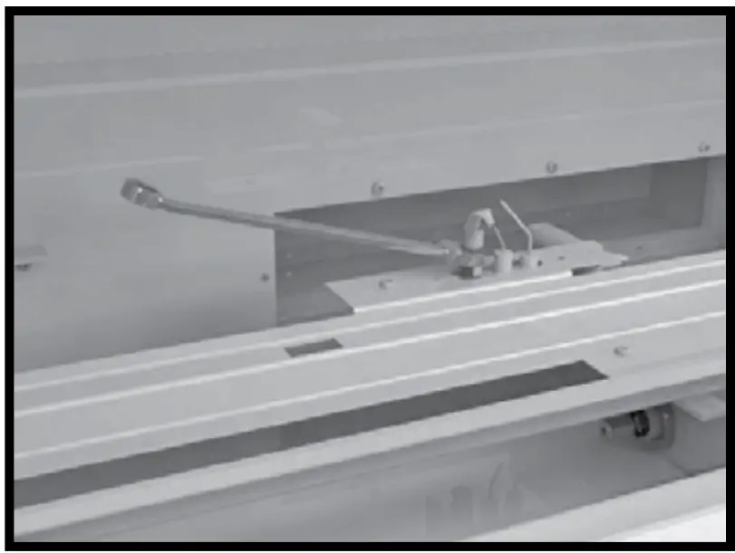 Loosening the pilot head