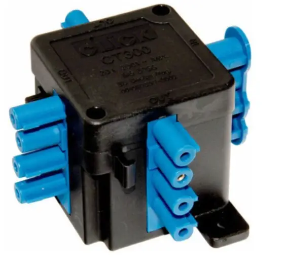 Scolmore-CT300-Clickflow-Blue-3-In-1-Out-Connector-Hub-product-image