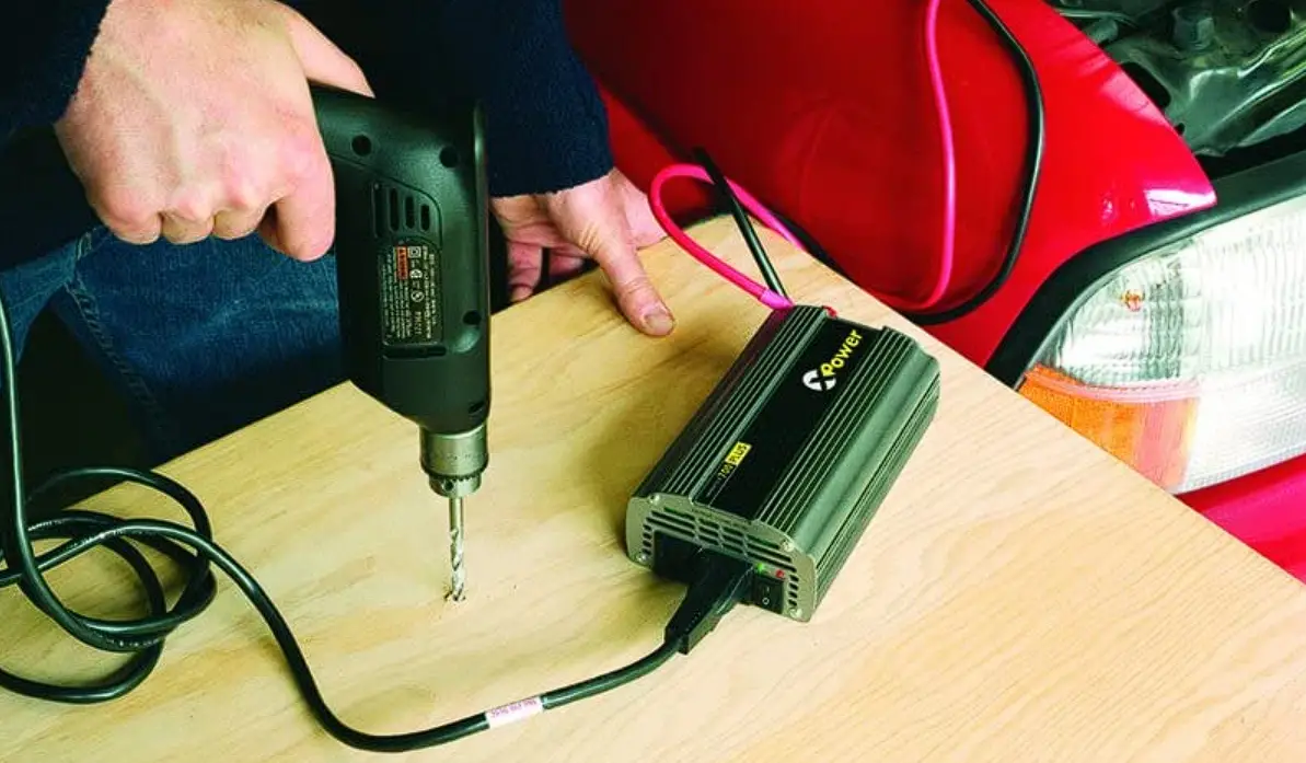 Xantrex 851-0162r Xpower Inverter 150 Owner's Manual Xantrex 851-0162r Xpower Inverter 150 Owner's Manual