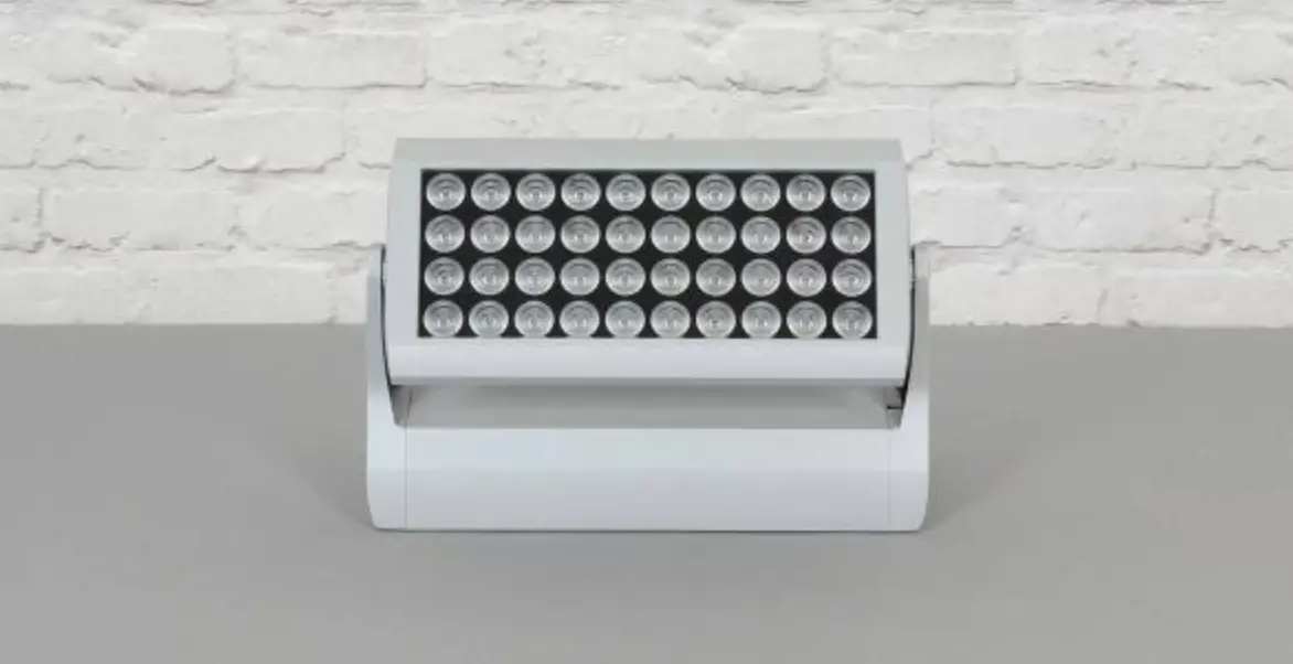 Anolis Lighting Divine 160 Multichip Optical System Delivers Superb Light Instruction Manual