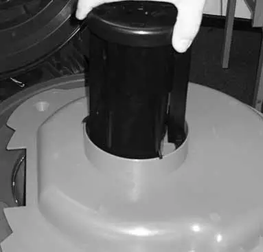 1Nilfisk-VL500-Vacuum-Cleaner-26