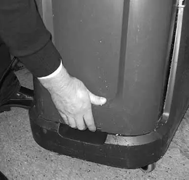 Nilfisk-VL500-Vacuum-Cleaner-13