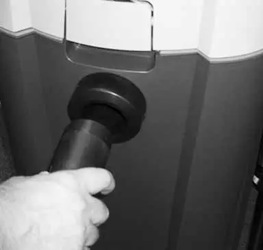 Nilfisk-VL500-Vacuum-Cleaner-4