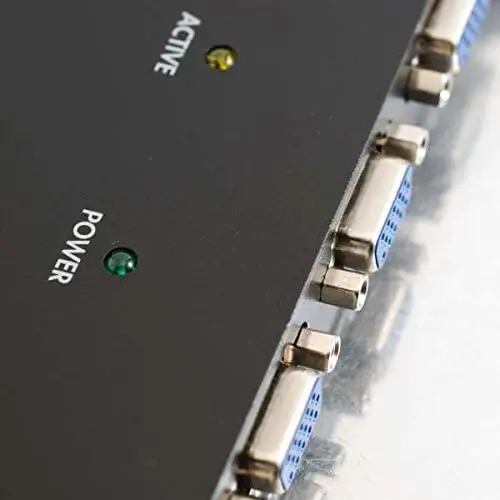 TruLink 29504 4-Port VGA Monitor Splitter & Extender-fig-2