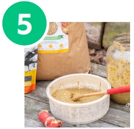 Grubbly Farms Fermenting Chicken Feed - overview 5