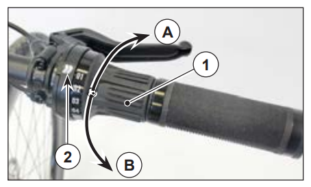 MV AGUSTA AMO R Single Speed E-Bike - pedalling backwards