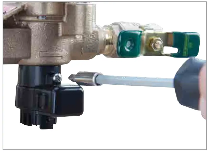 Series 009, sizes ½" – ¾"