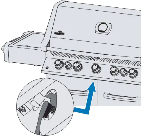 NAPOLEON P665 Gas Grill 24