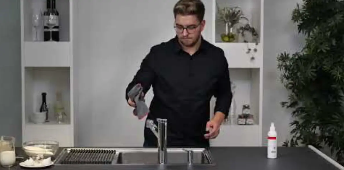 Franke Fc 3055.031 Orbit Kitchen Faucet Installation Guide