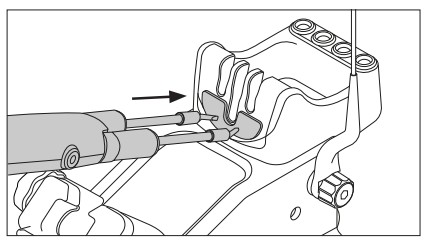 JBC HT470 Heavy Duty Thermal Tweezers- Inserting