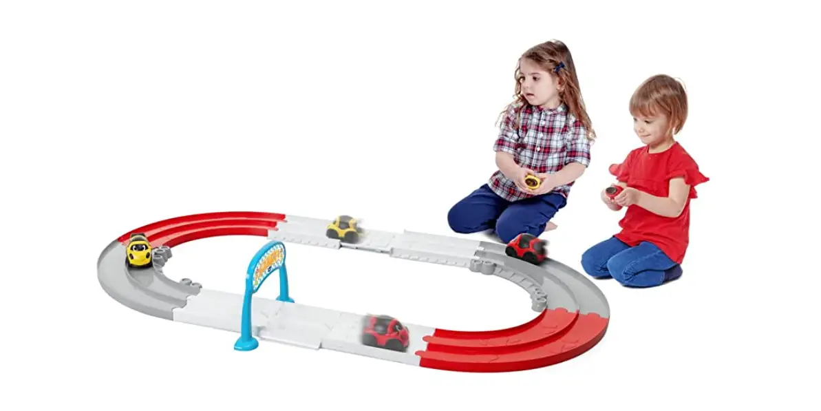 Chicco 00011164000000 Multiplay Race Track Instruction Manual Chicco 00011164000000 Multiplay Race Track Instruction Manual